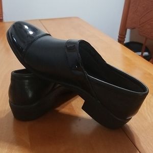 Ariat leather shoes